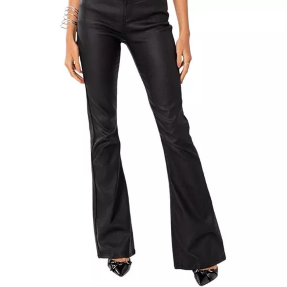 NWT Edikted Luna Faux Leather Flare Jeans sz XS